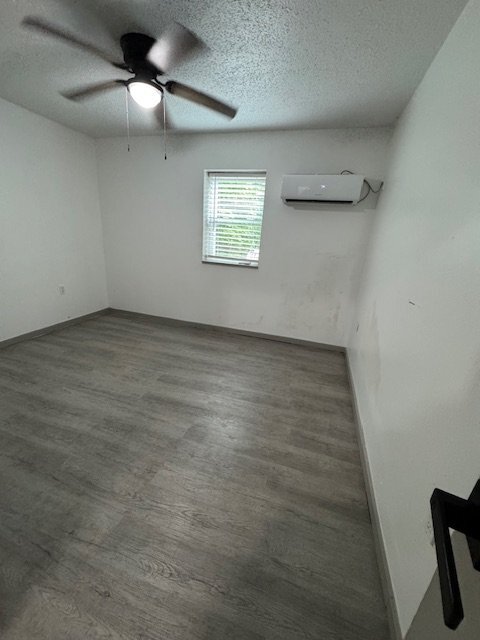 Photo - 534 Lee St Unit Apt. 3