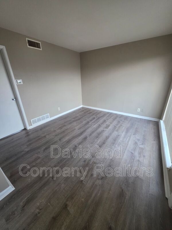 3001 W Ohio Ave Unit 17