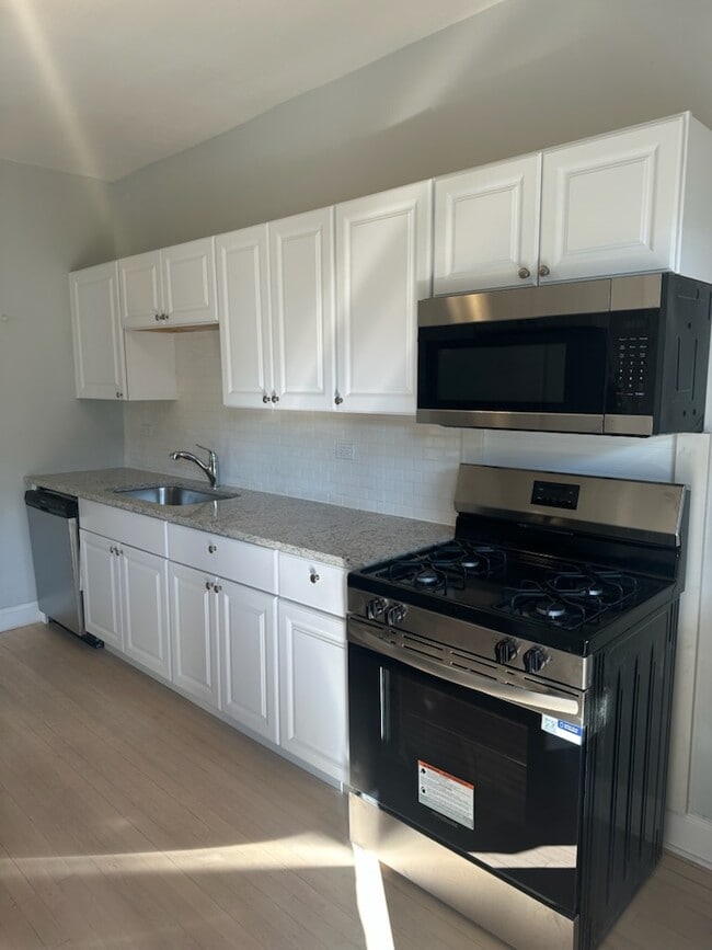 Photo - 4425 N Paulina St Unit 2