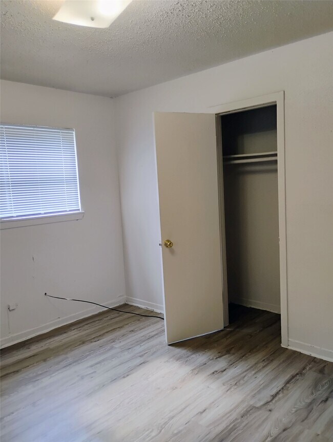 Photo - 4203 Dawson Ln