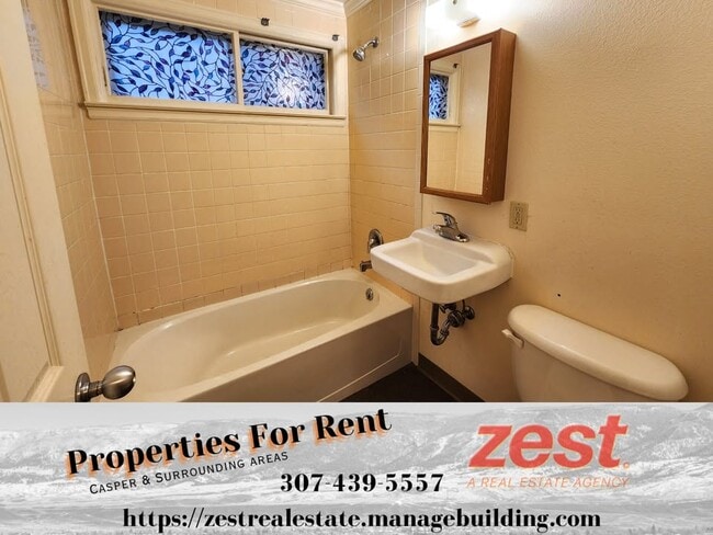 Photo - 504 S Washington St