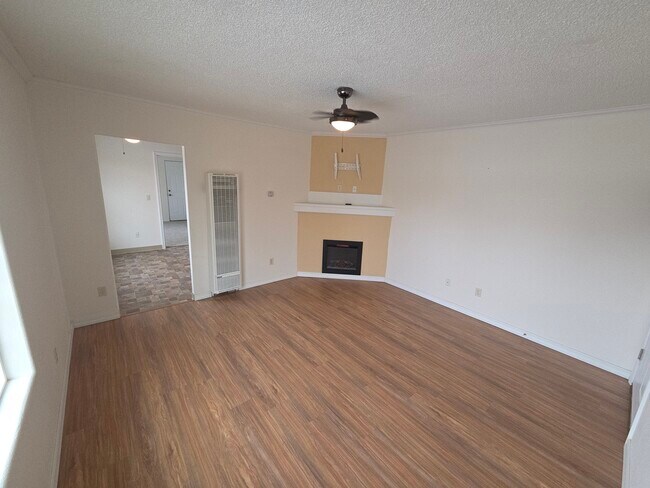 Photo - 627 2nd Ave Unit 3