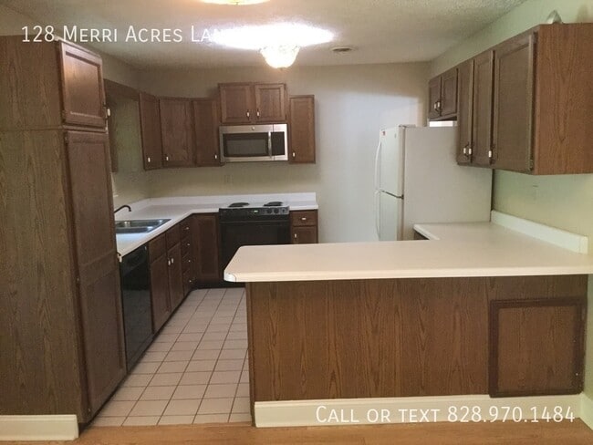 Photo - 128 Merri Acres Ln