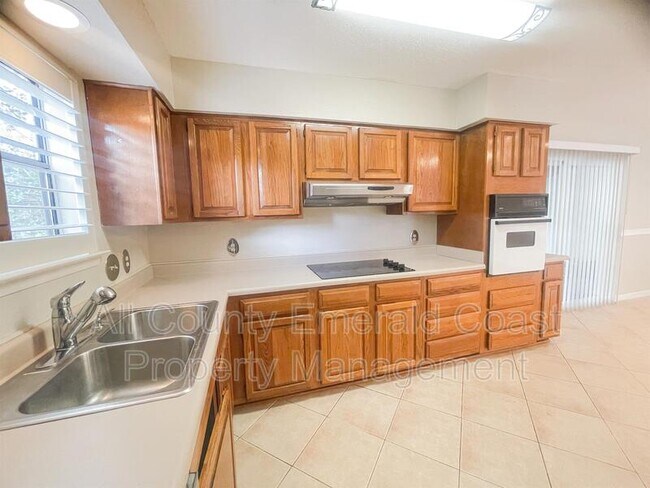 Photo - 539 Azalea Dr