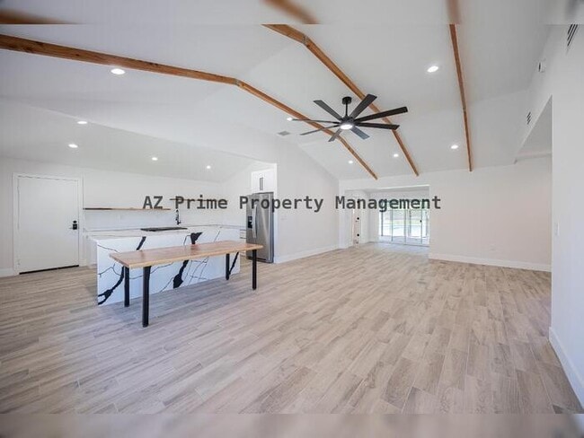 Photo - 6828 N 10th Ave
