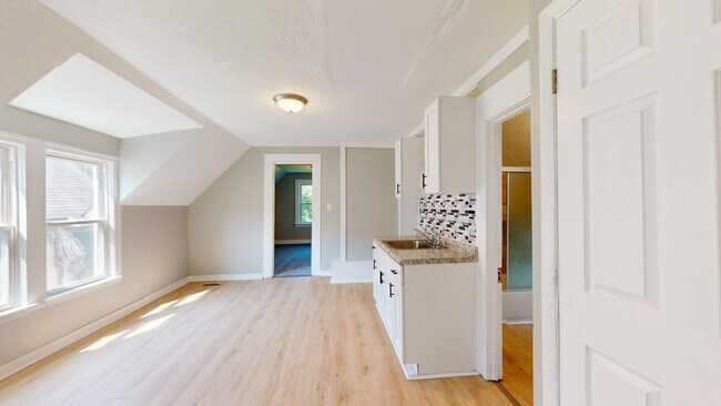 Photo - 3275 W 58th St Apartment Unit Up