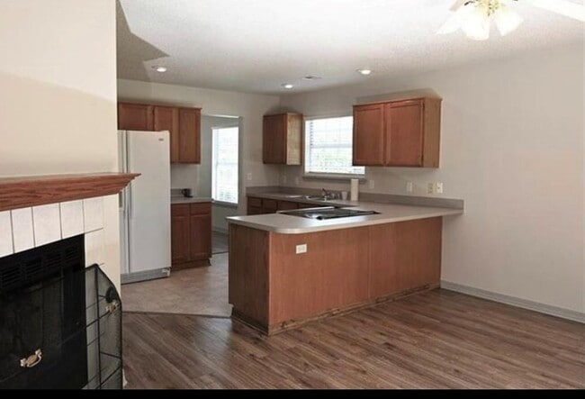 Photo - 1796 N Salem Rd