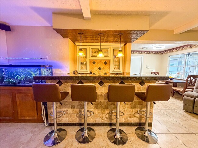 Photo - 4023 Oxhill Rd