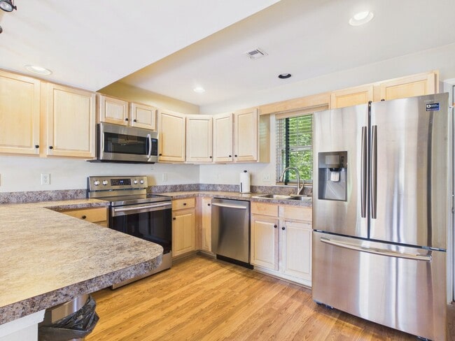 Photo - Beautiful 2 Bedroom Home in Linglestown