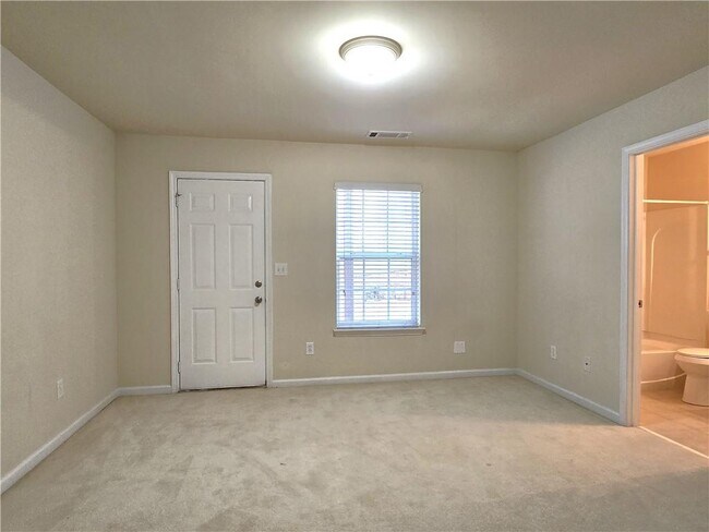 Photo - 2104 Meadow Peak Rd