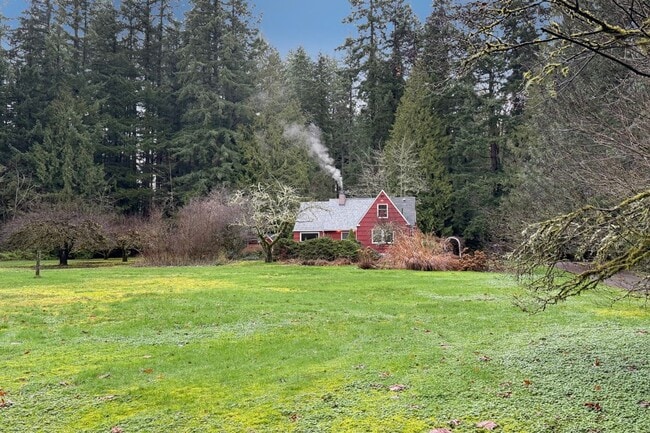 Photo - 5Bd/2.5Ba Redmond House