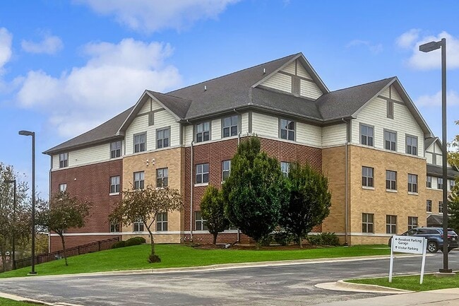 Photo - DIAMOND SENIOR APARTMENTS