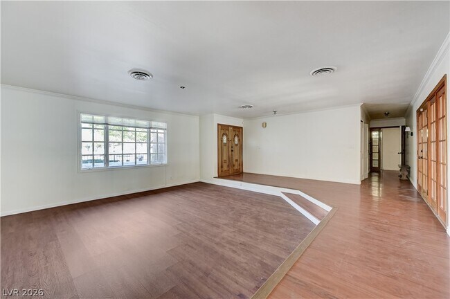 Photo - 3689 N Rosecrest Cir