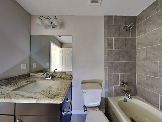 Photo - 22222 SW Marine Blvd