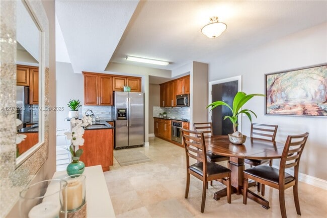 Photo - 1650 Galiano St Unit 408