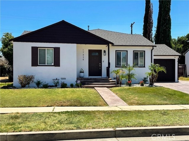 Building Photo - 17434 Tiara St Rental