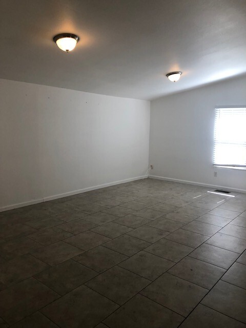 Photo - 2/2 Mobile Home Available to RENT