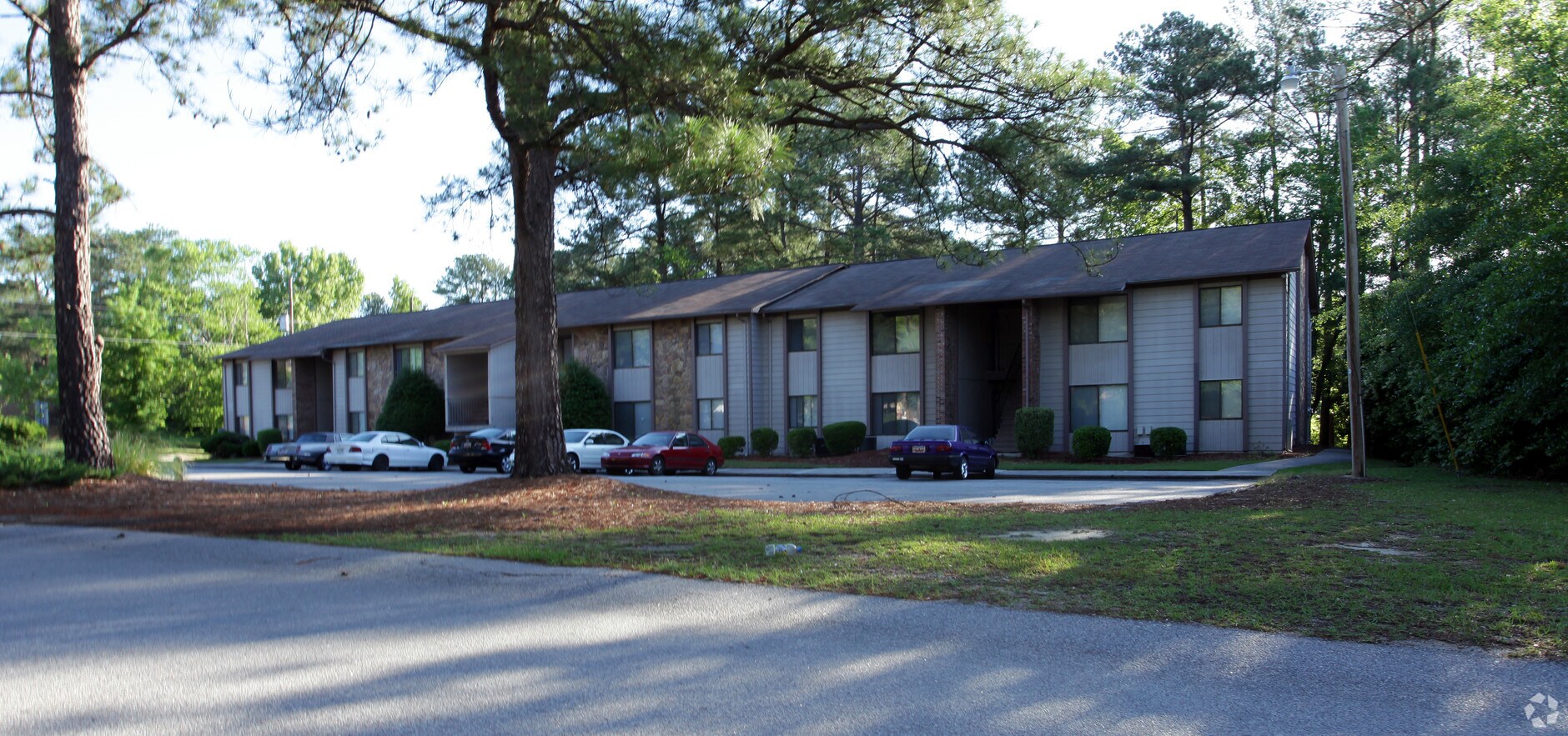 Windsor Point 1 - Windsor Point 1 Apartments