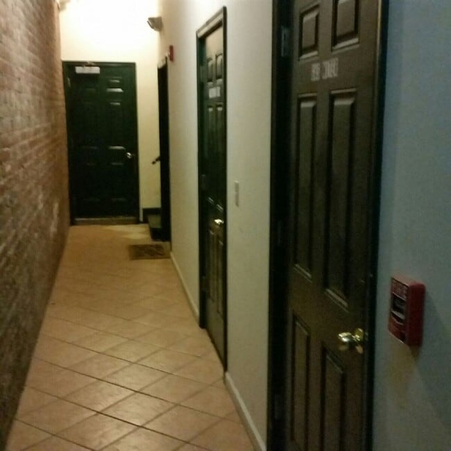 Photo - 385 Avenue C Unit 3