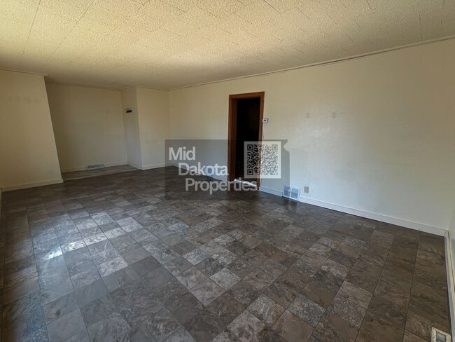 Photo - 1122 W 3rd Ave Unidad House