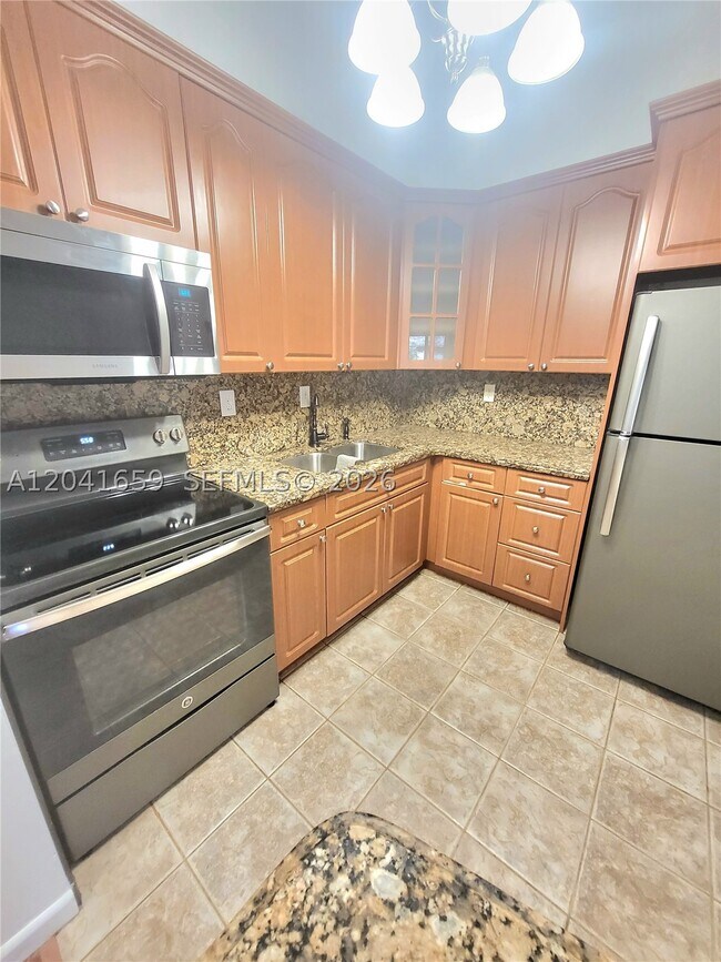 18845 NW 62nd Ave Unit 207