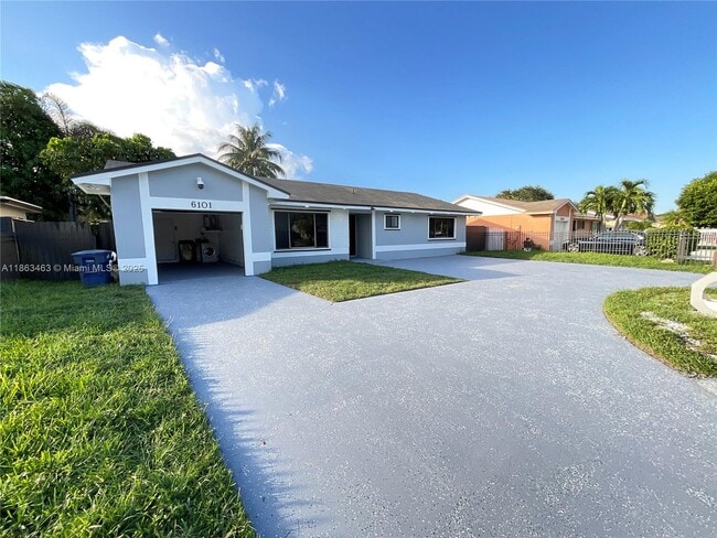 Building Photo - 6101 NW 199th St Rental