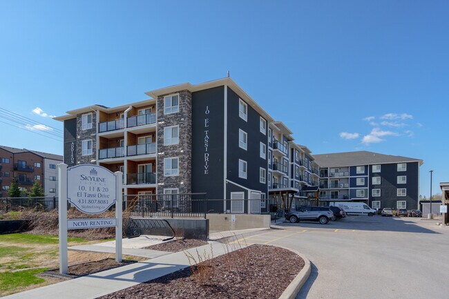 Photo - Addison Square Apartments