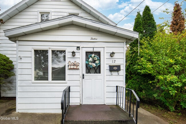 Photo - 37 Undine St