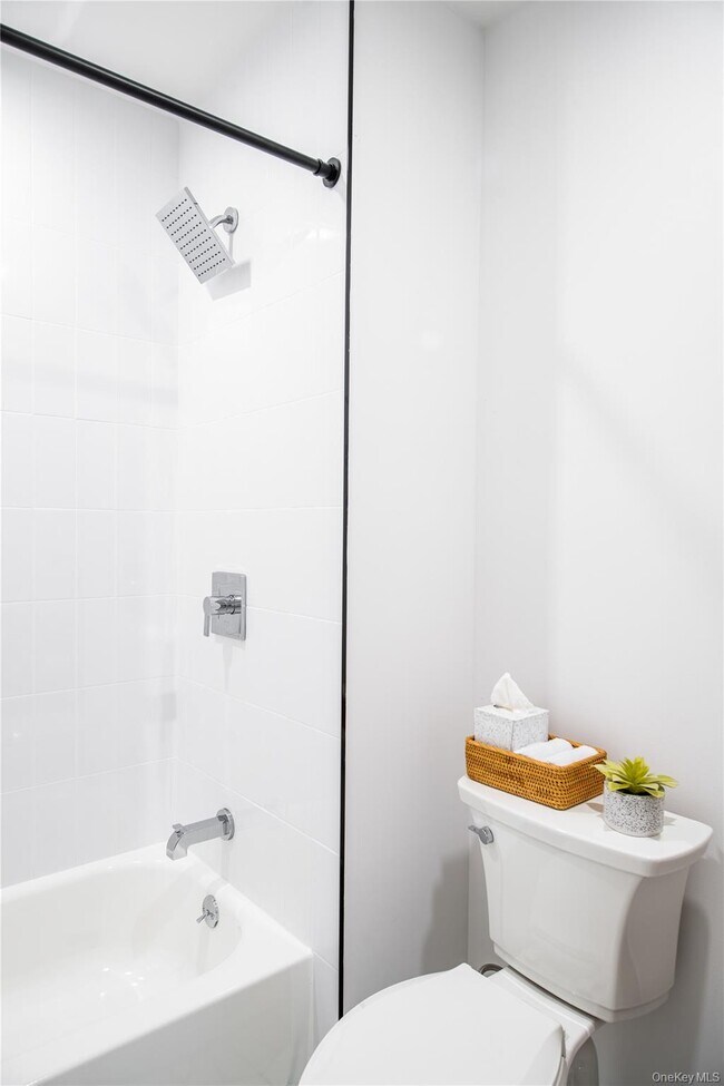 Photo - 108-09 Rockaway Beach Dr Unit A