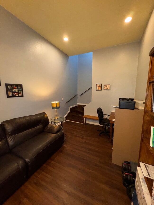 2613 Dryades St Unit B
