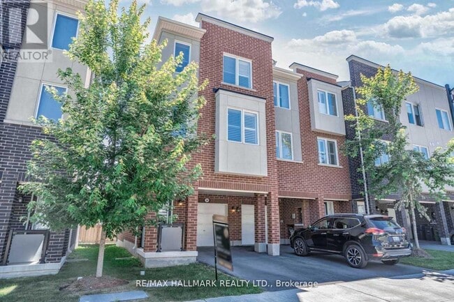 Photo - 34 Heron Park Pl