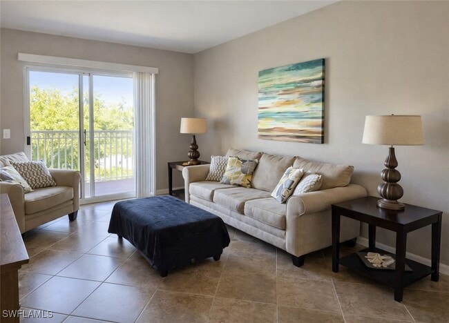 Photo - 15625 Ocean Walk Circle Unidad 303