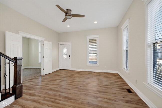 Photo - 916 Dawson St