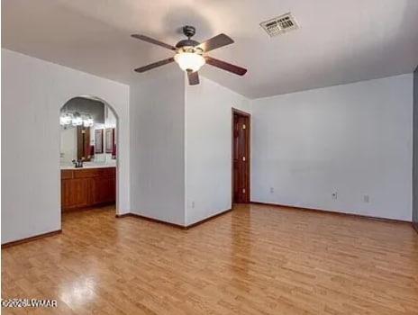 Photo - 677 Fox Ln