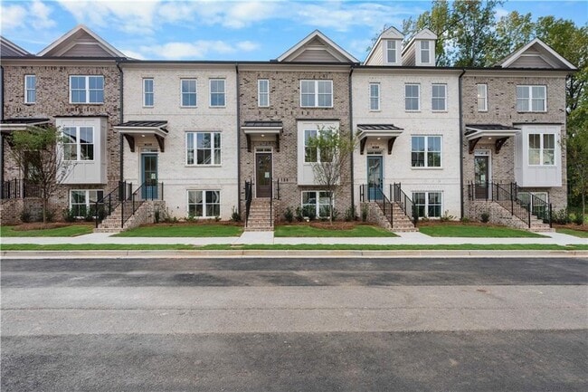 Photo - 2862 Evanshire Ave