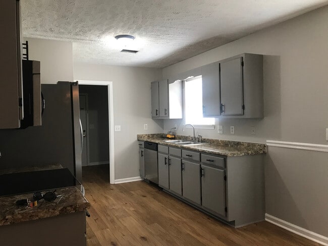Photo - 1201 Lambeth Dr Unit 1201 Lambeth Dr