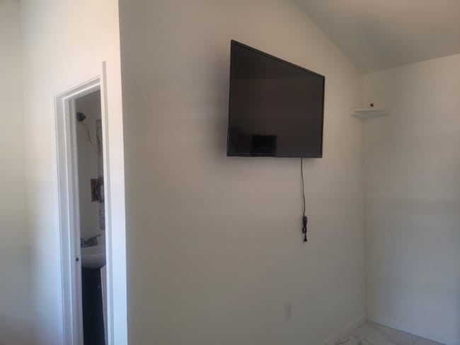 Photo - 16185 MS-603