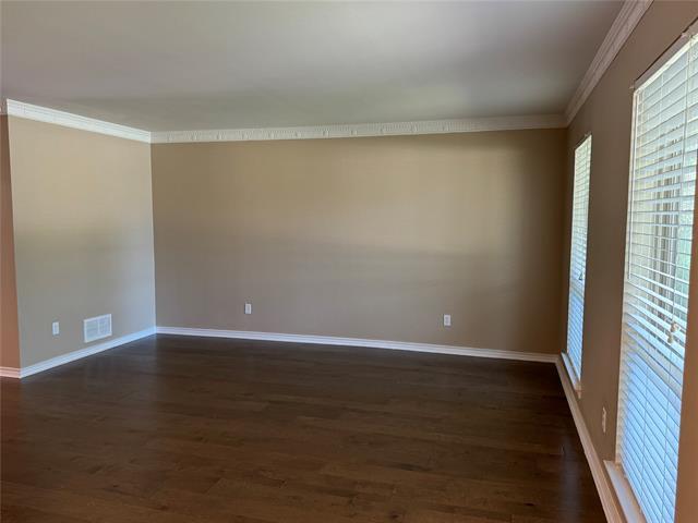 Photo - 3786 Weeburn Dr