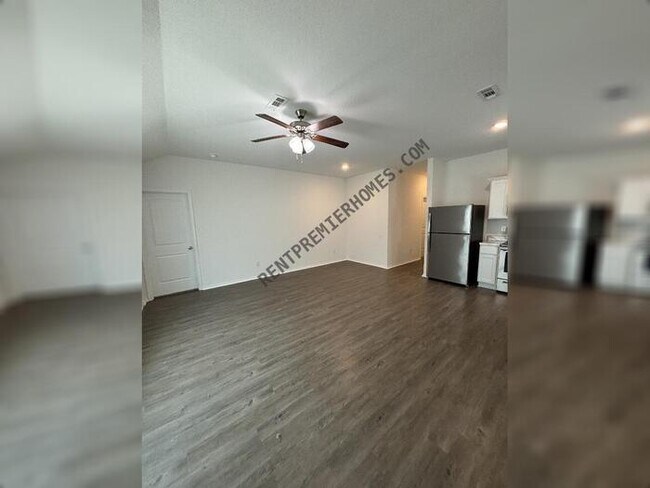 70 Kinley Brk Ln