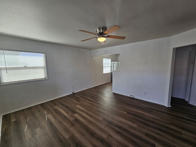 Photo - RETIREMENT COMMUNITY: Renovated Residence Hidden Gem 2 Bed/1 Bath - San Leandro