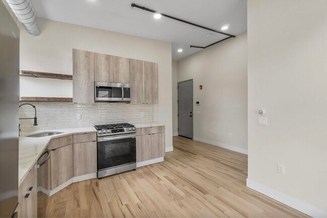 Photo - 21 W 20th St Unit 102