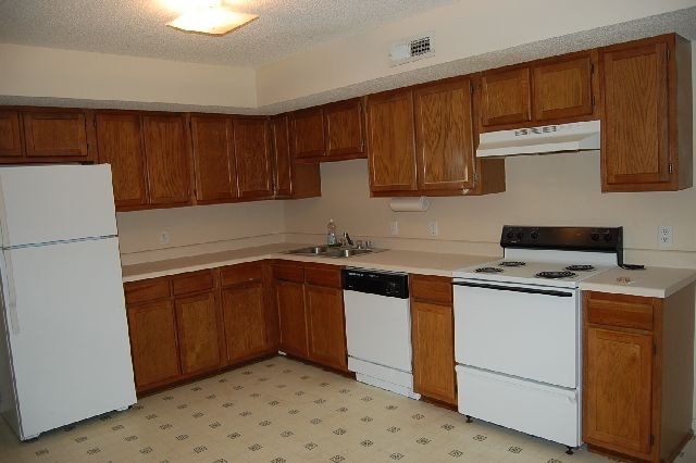 Photo - Meadowlark Townhouses