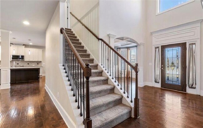 Photo - 2727 Cove View Ct SE