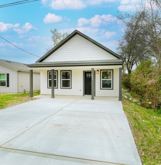 Building Photo - 7830 Nashville St