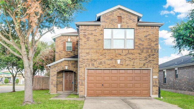 Building Photo - 7130 Cypress Pr Dr Rental