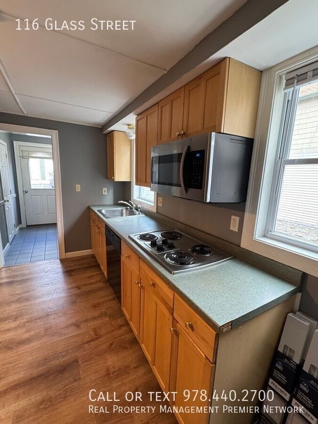 Photo - 112-116 Glass St