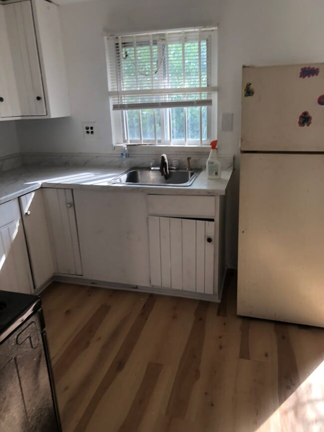 Photo - 1838 E Wensley St