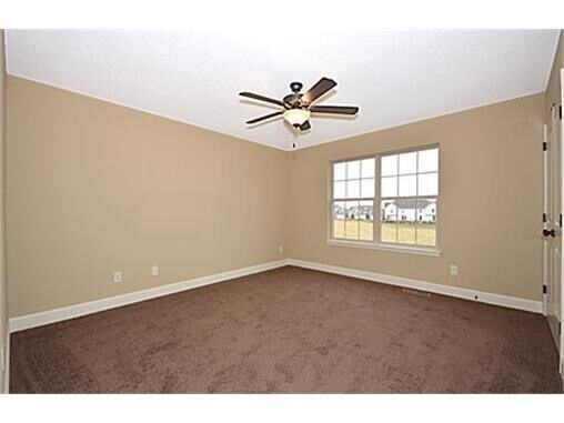 Photo - 3 Bedroom, 2.5 Bath Townhome in Fox Creek Subdivision with a 1 car garage