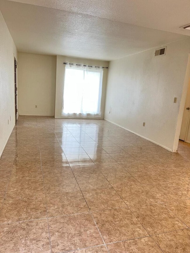 Photo - 3119 W Cochise Dr Unit 110
