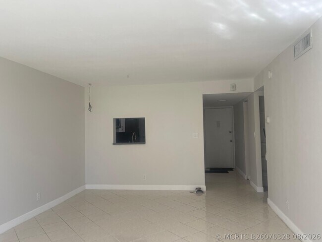 Photo - 6301 N University Dr Unit 118